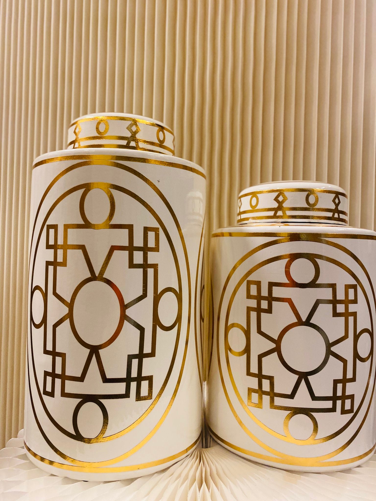 White and Gold Abstract Ceramic Jar (Small size)