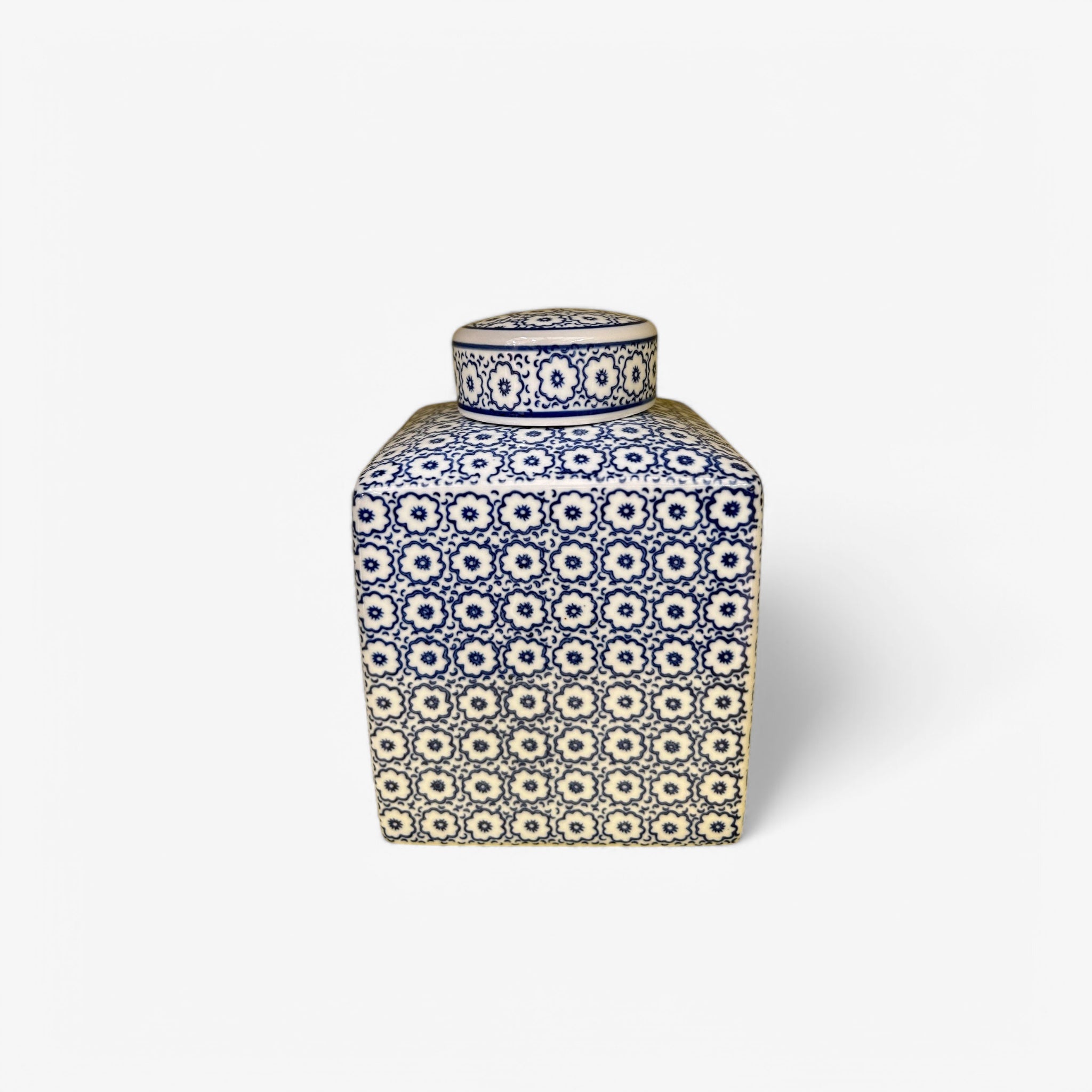 Blue and White Porcelain Flower Vase( Square Style)