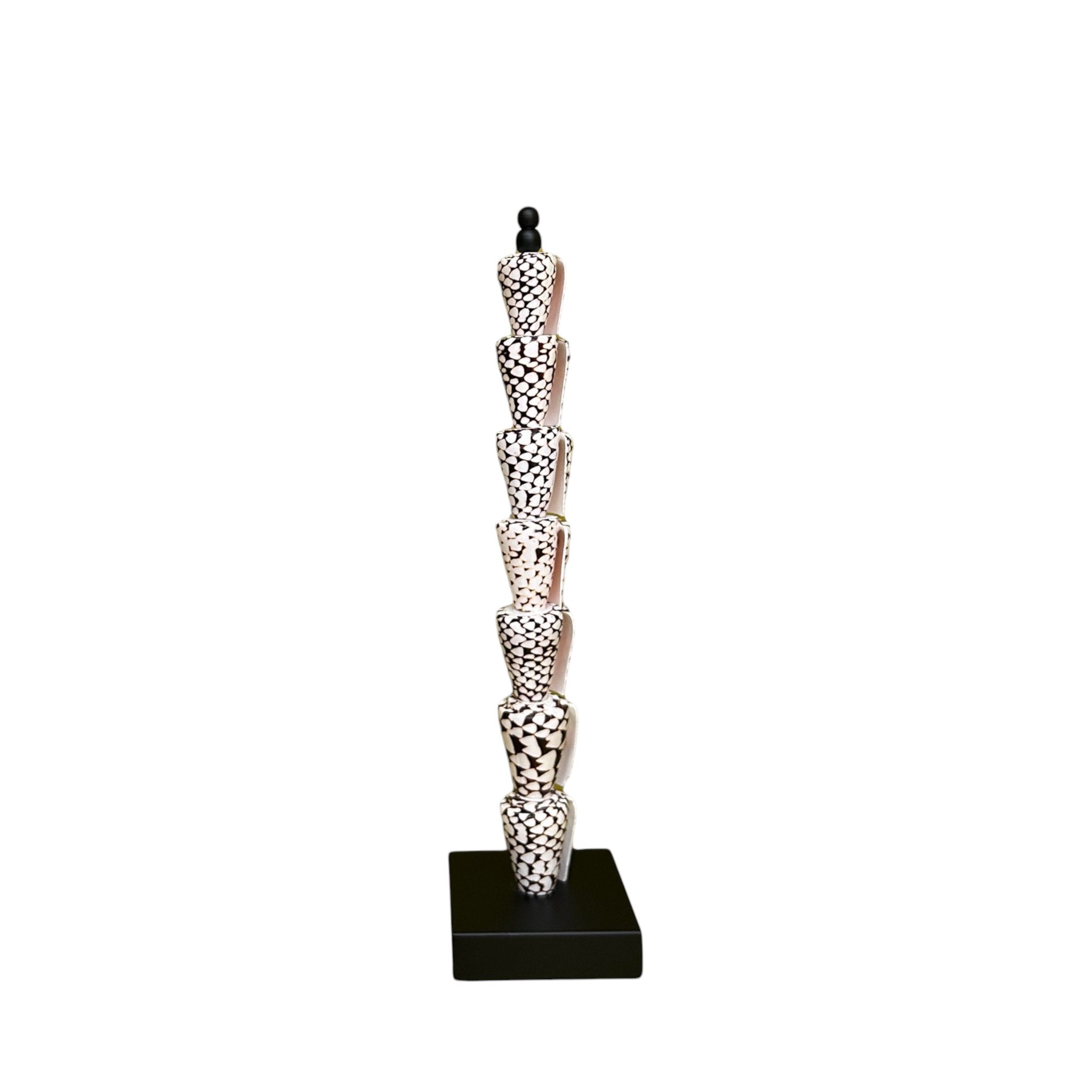 Papua Tiger shell on stand(7 shell)